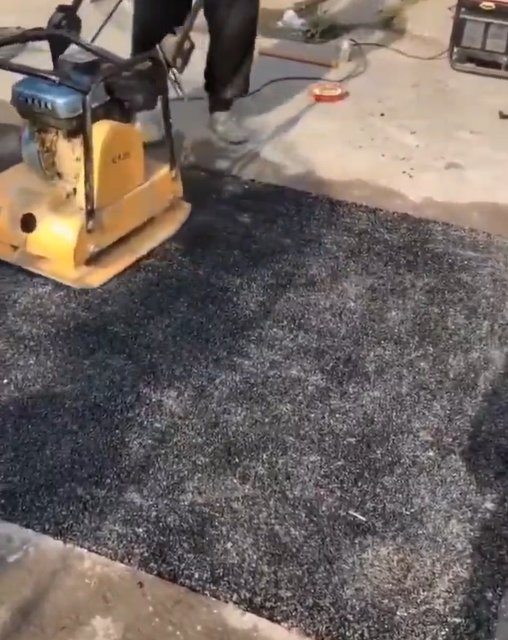 ​​What is Asphalt? Key Differences Between asphalt paint and Coal Tar Pitch​